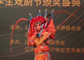 李想《女杀四门》指导教师 关丽春